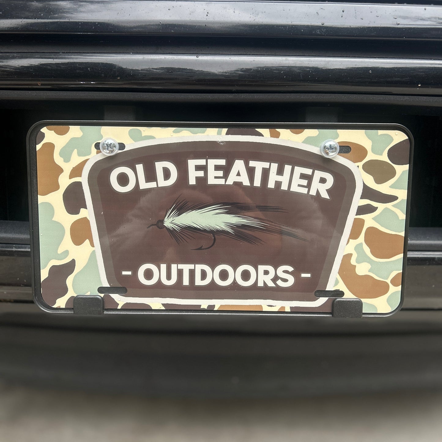 Camo Fly Plaque License Plate